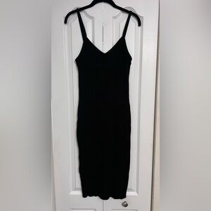 Zara Elegant Black Ribbed Midi Dress